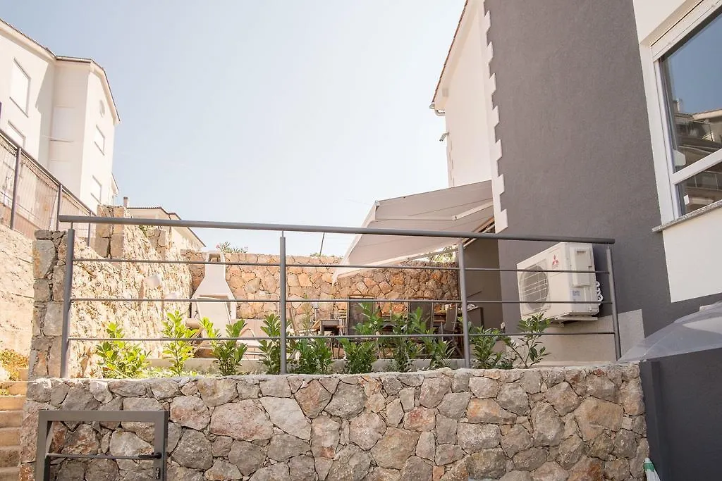 Luxury Spa Apartment Luna Njivice
