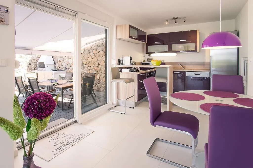 Luxury Spa Apartment Luna 0*, Njivice Kroatien