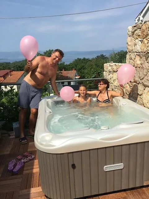 Luxury Spa Apartment Luna